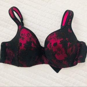Lacey Smoothing Underwire Bra 38DD pink and black